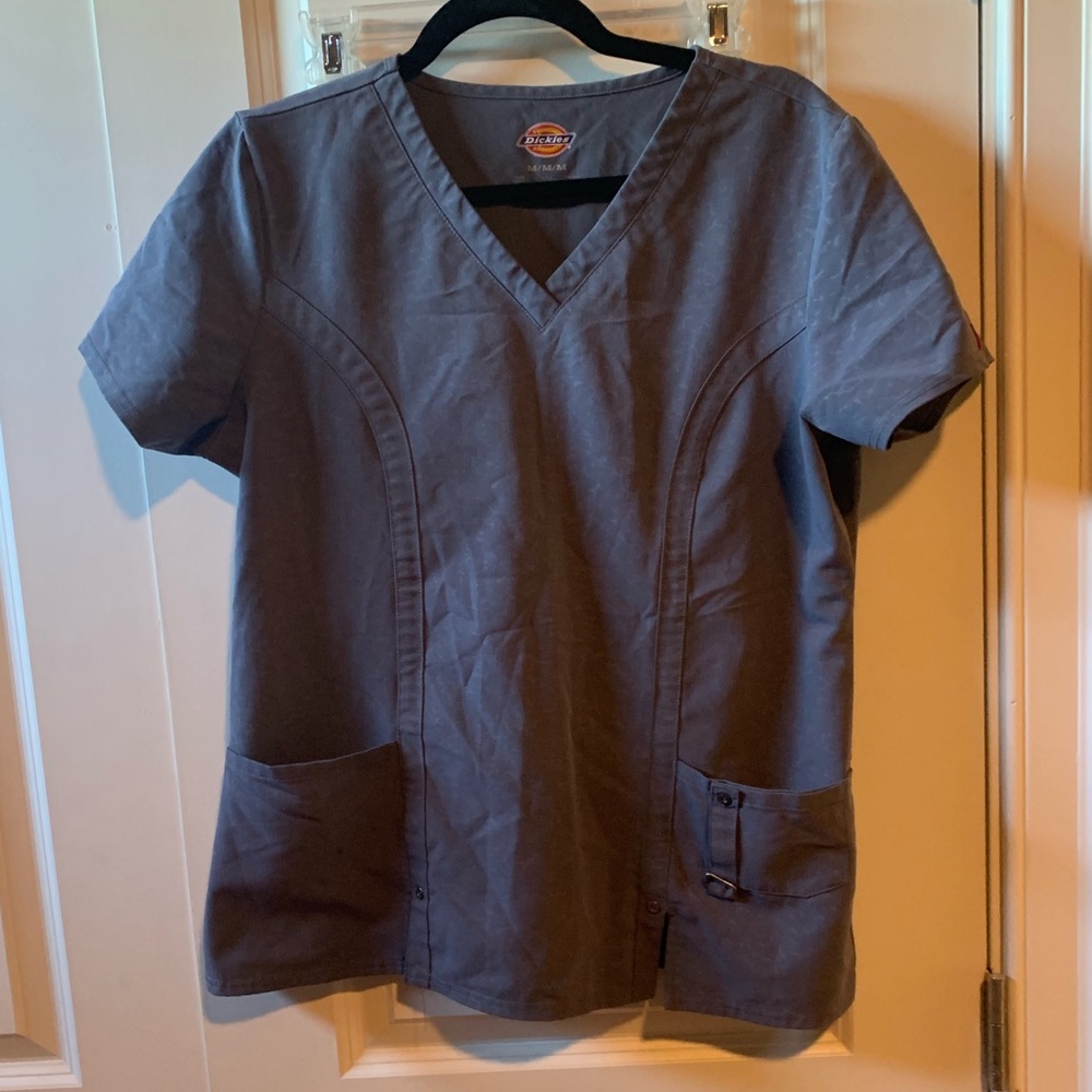 Scrub Top